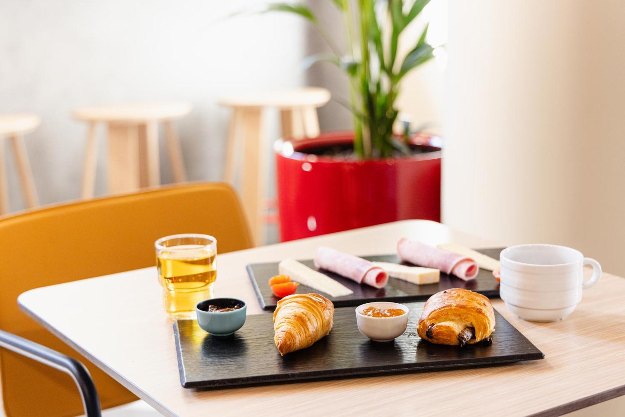 Ibis Budget Nanterre La Defense Exterior foto